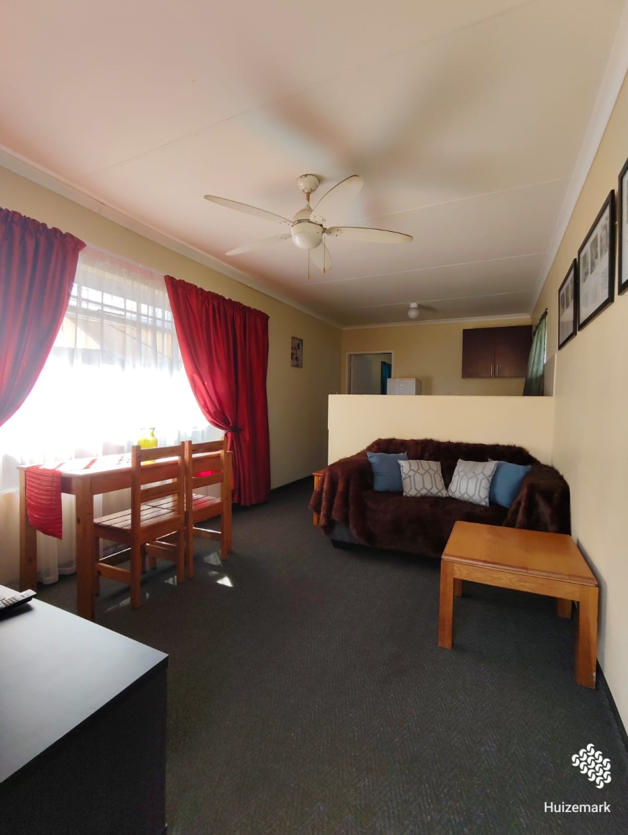 5 Bedroom Property for Sale in Vaalpark Free State